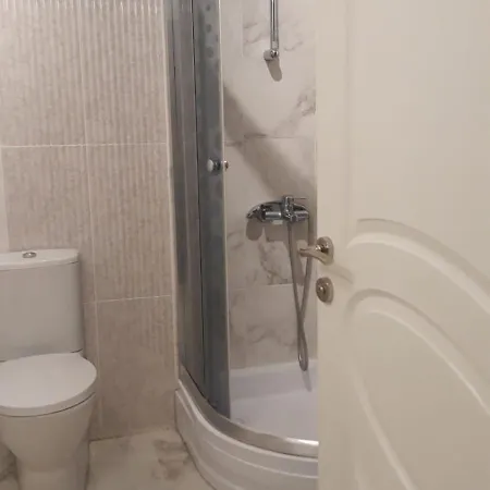 Comfortable Duplex With Stunning Ida Mountain View 公寓